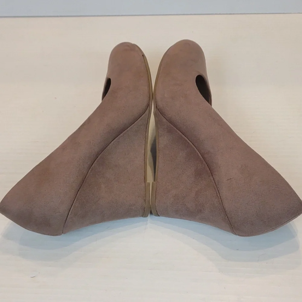 Dexflex Comfort Women's Taupe Karlie Faux Suede Rounded Toe Slip-On Wedge Shoes